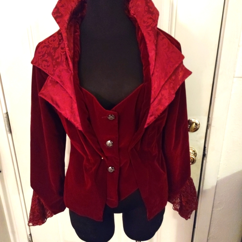 Red Medieval blazer/vest